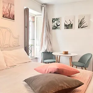 glory-house-navona.it-romehotels.com/